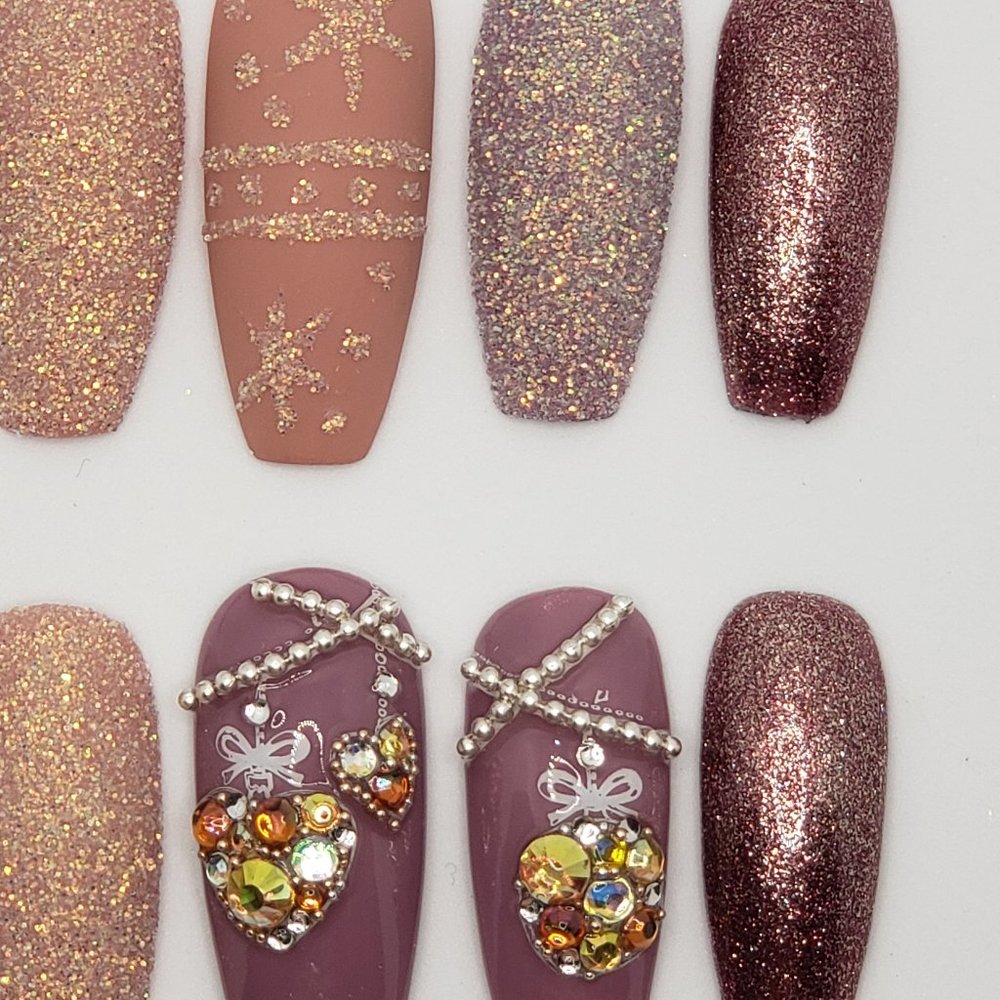 Christmas Press on Nails - Picture 5 of 12